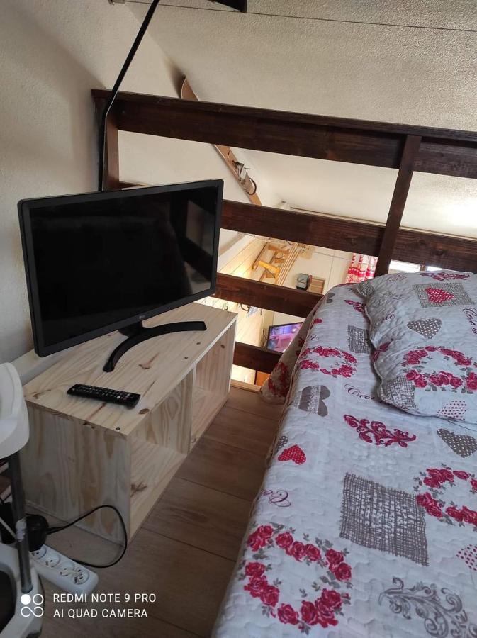 Les Fontanilles Odeillo Chalet 60 Wifi & Parking Gratuit Expose Plein Sud & Plein Pied , Draps & Serviettes De Toilettes Non Inclus, Sabanas Y Toallas No Incluidos Buitenkant foto